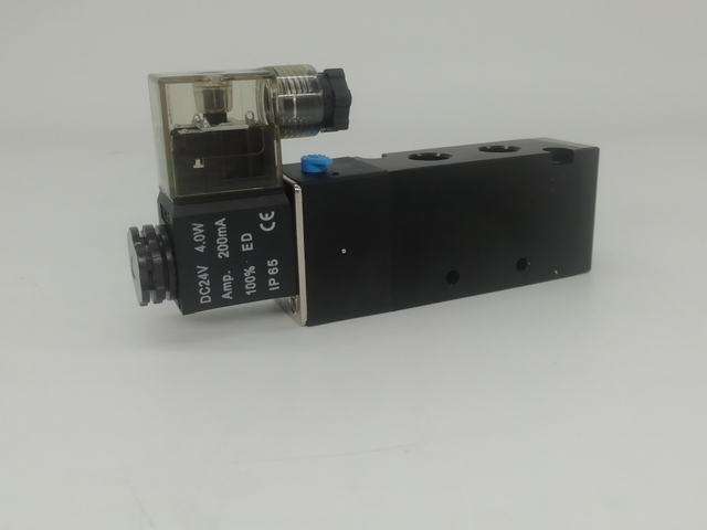Ingersoll Rand Spare Parts Two-position five-way solenoid valve 47620225001