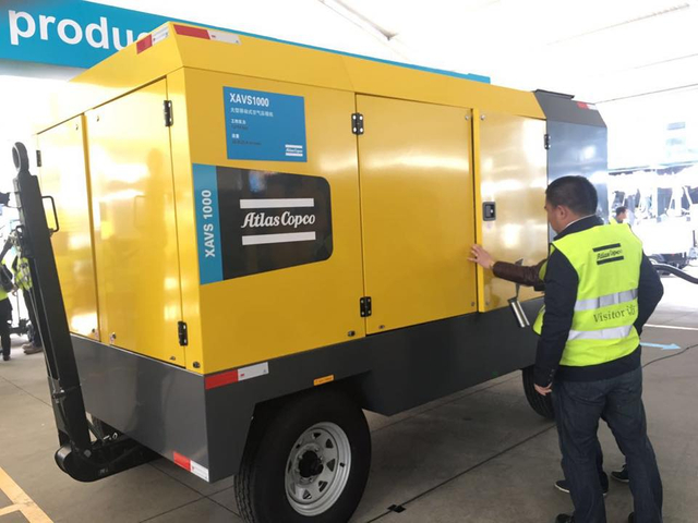 Atlas Copco Diesel Engine Portable Air Compressor XAVS 1000