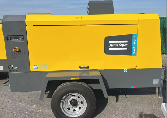 Atlas Copco Diesel Engine Portable Air Compressor X-AIR+ 600-17