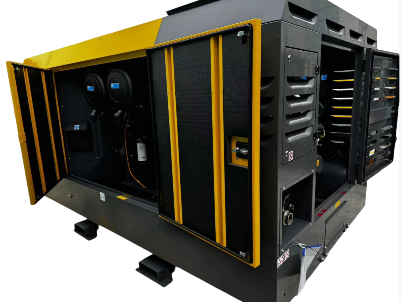 Atlas Copco diesel engine portable air compressor XRVS 1100
