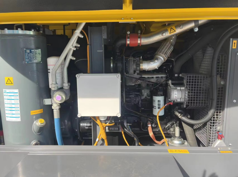 Atlas Copco Diesel Engine Portable Air Compressor X-AIR+ 600-17